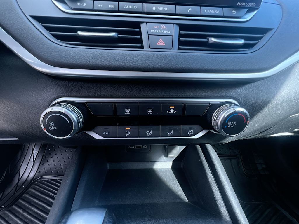 2019 Nissan Altima S 23