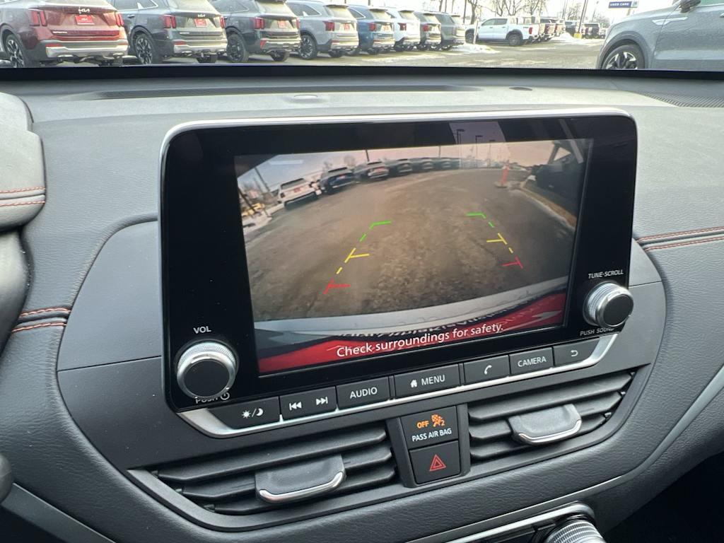 Thumbnail: 2022 Nissan Altima - 21