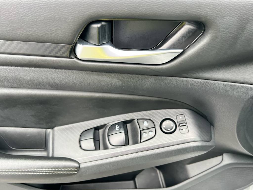 Thumbnail: 2024 Nissan Altima - 21