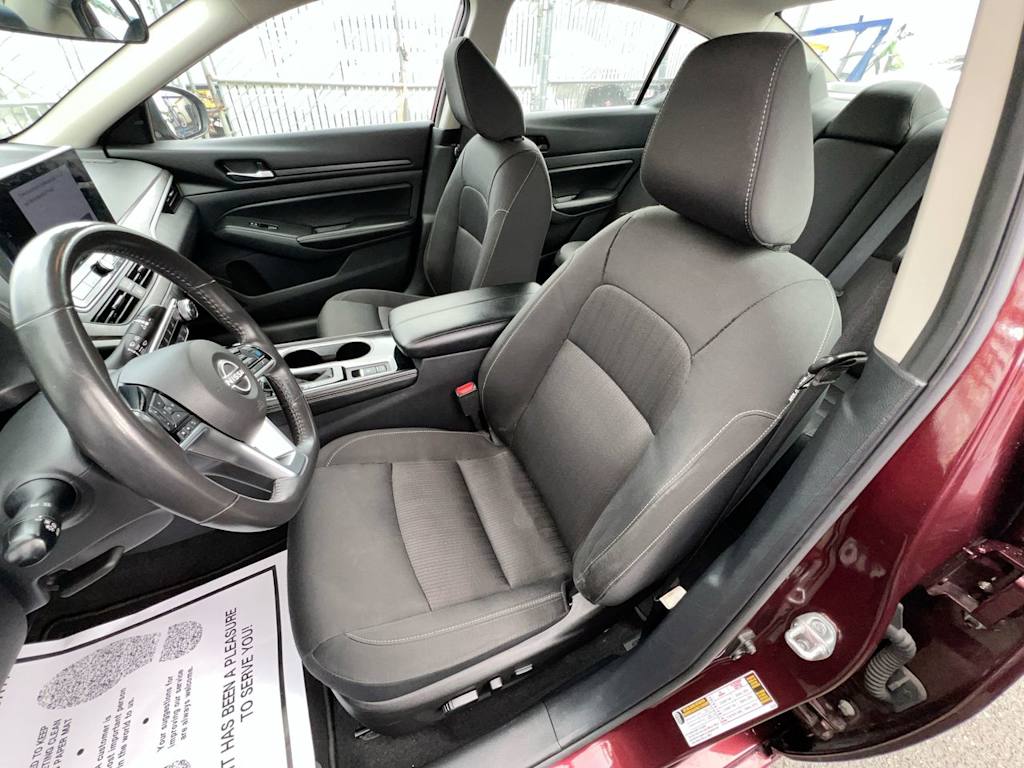 Thumbnail: 2024 Nissan Altima - 7