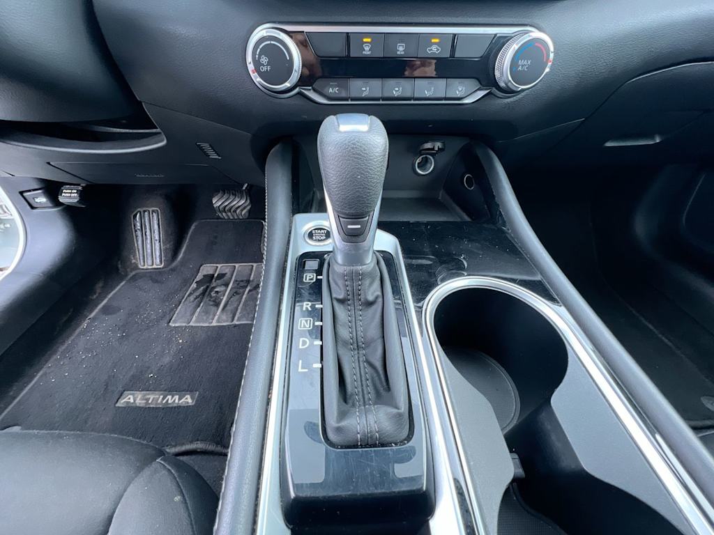 Thumbnail: 2023 Nissan Altima - 12