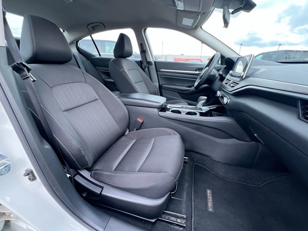 Thumbnail: 2023 Nissan Altima - 28