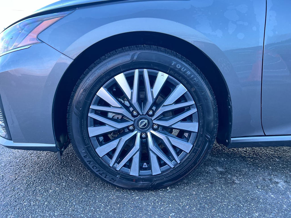 Thumbnail: 2023 Nissan Altima - 6