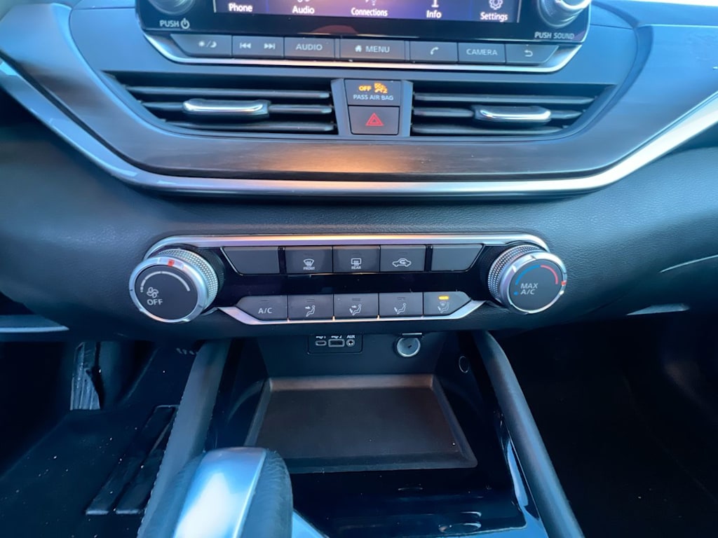 Thumbnail: 2023 Nissan Altima - 25