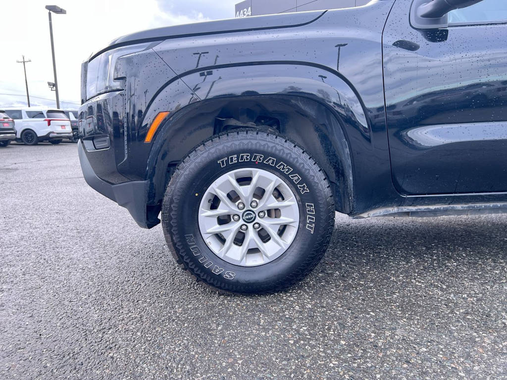 Thumbnail: 2024 Nissan Frontier - 7