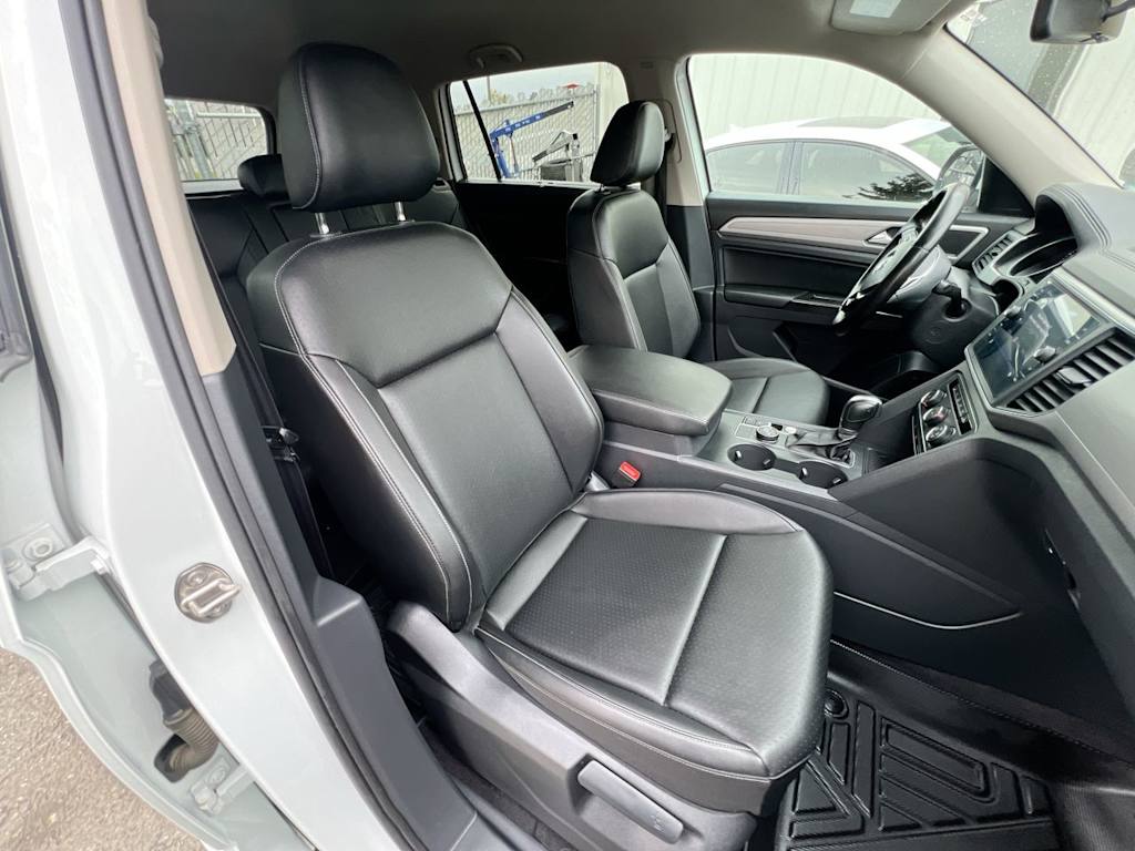 Thumbnail: 2018 Volkswagen Atlas - 9
