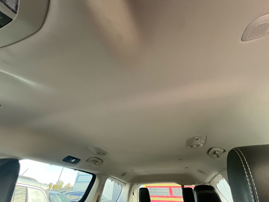 Thumbnail: 2022 Chrysler Pacifica - 25