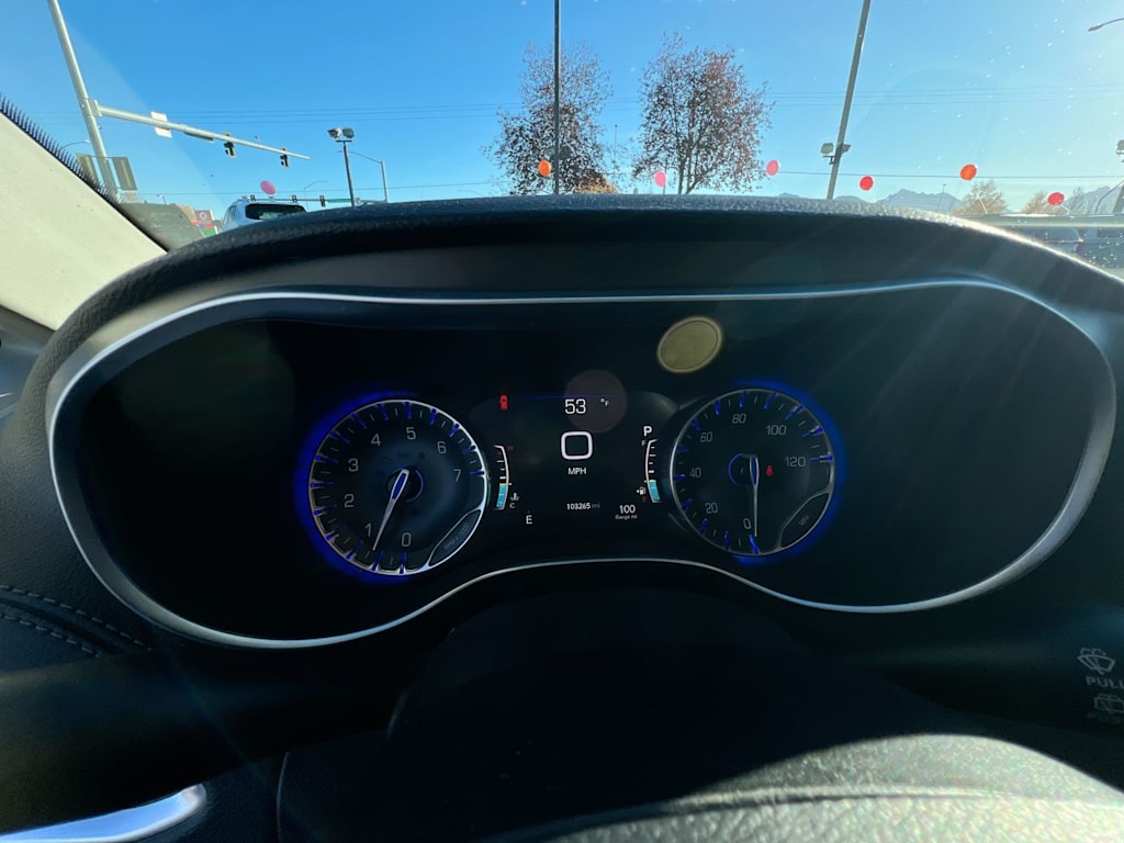 Thumbnail: 2020 Chrysler Pacifica - 11