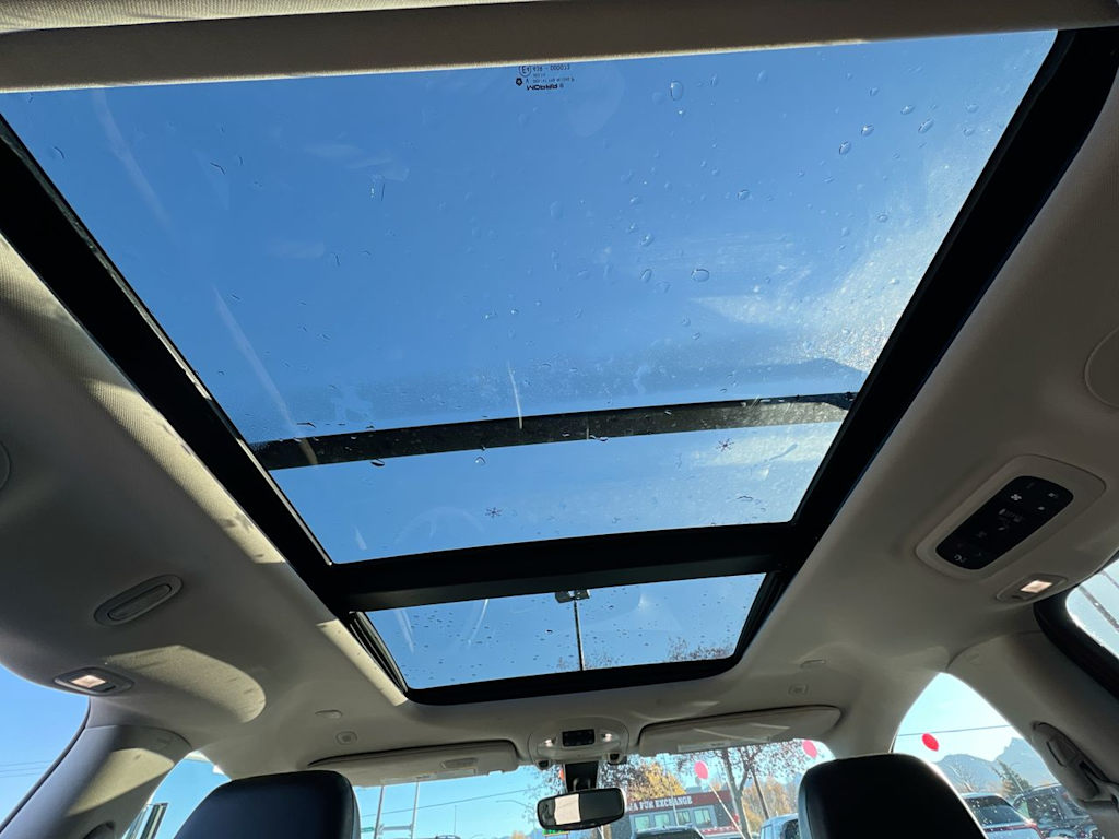 Thumbnail: 2020 Chrysler Pacifica - 26