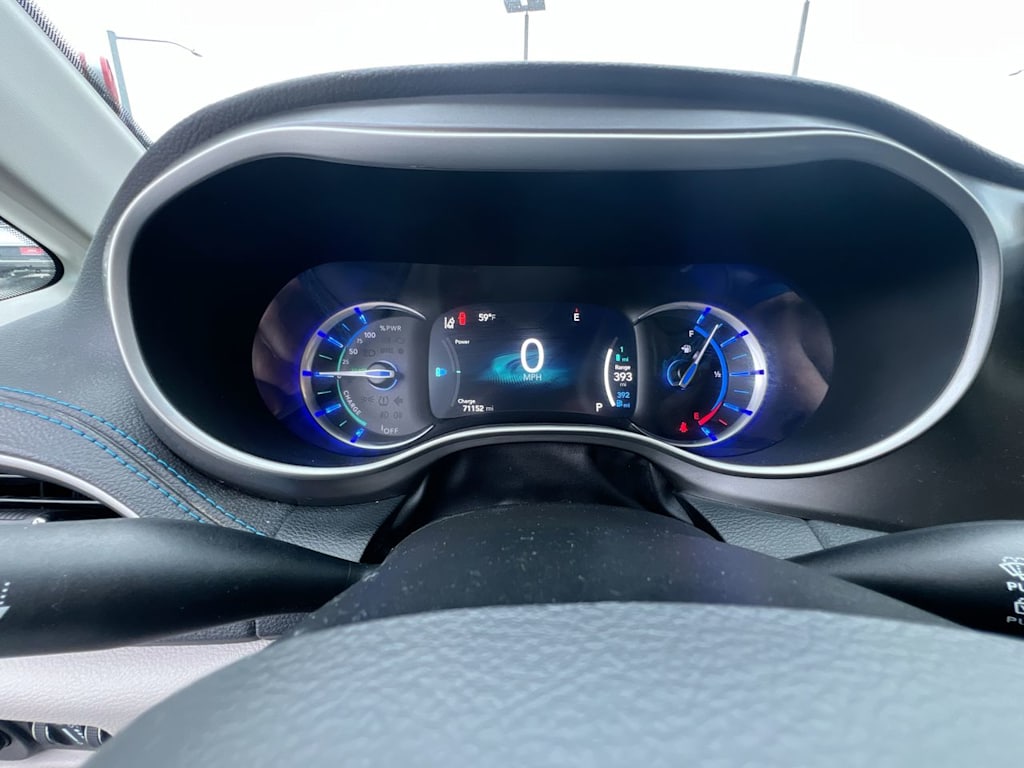 Thumbnail: 2021 Chrysler Pacifica - 13