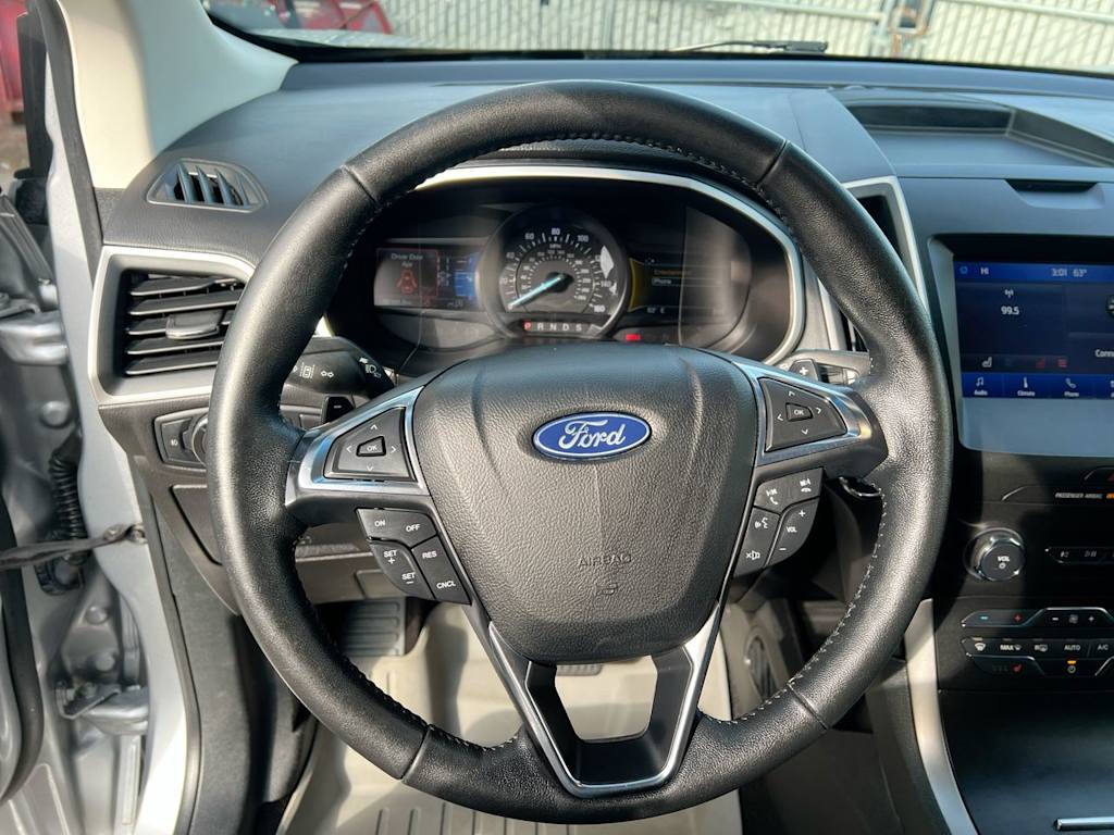 Thumbnail: 2020 Ford Edge - 2