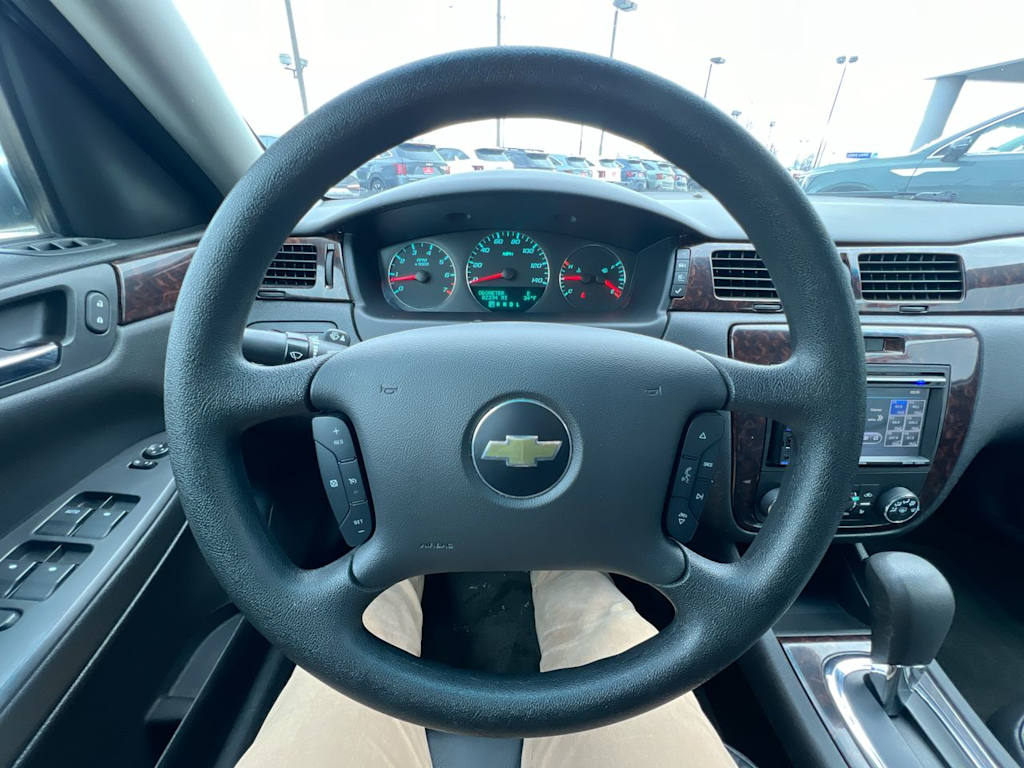 Thumbnail: 2016 Chevrolet Impala - 2