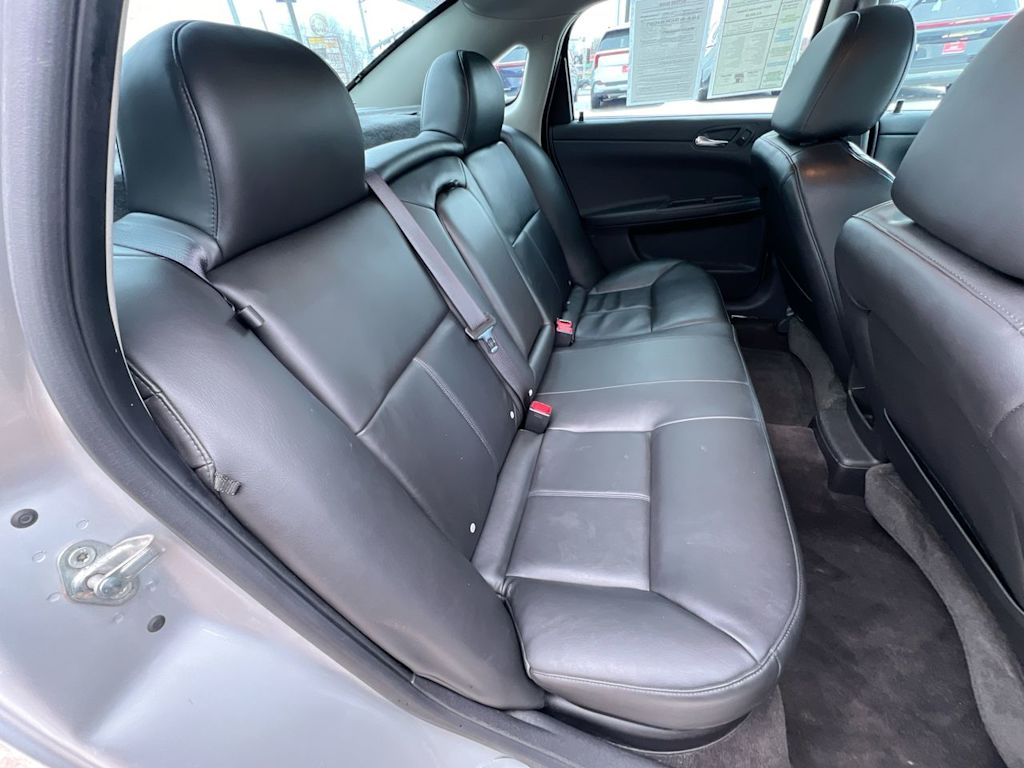 Thumbnail: 2016 Chevrolet Impala - 25