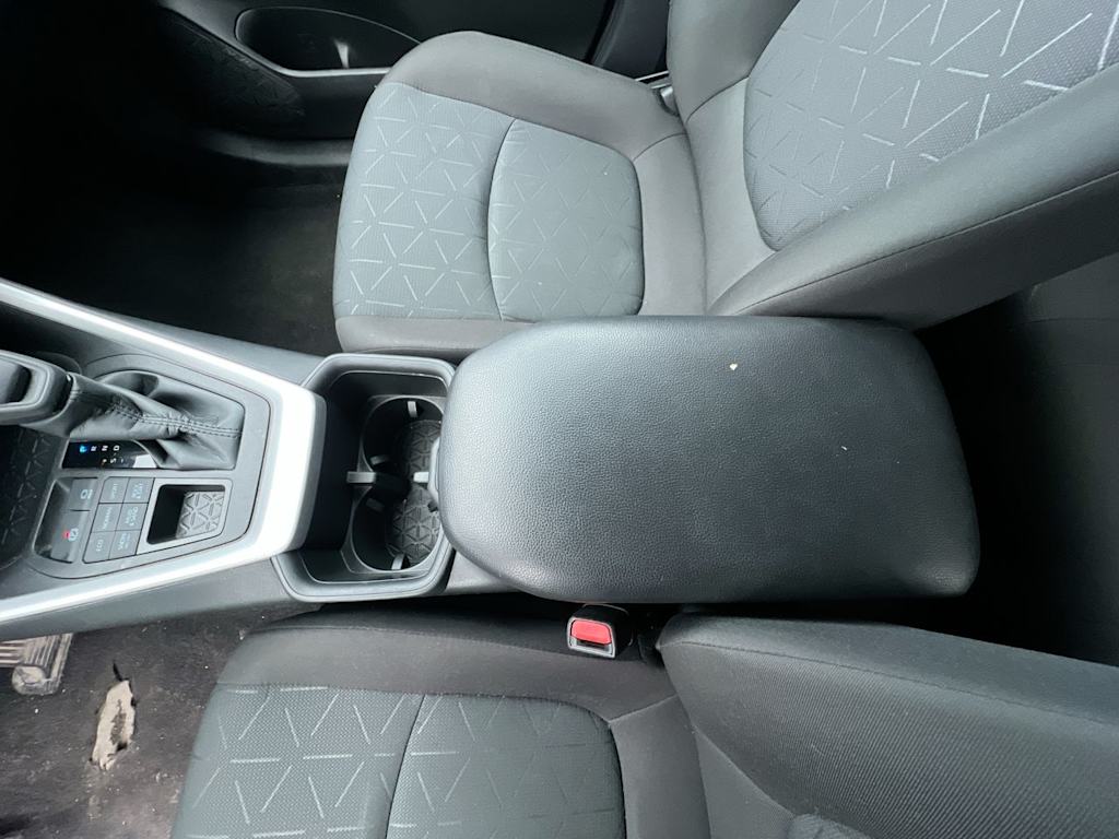 Thumbnail: 2023 Toyota RAV4 - 25