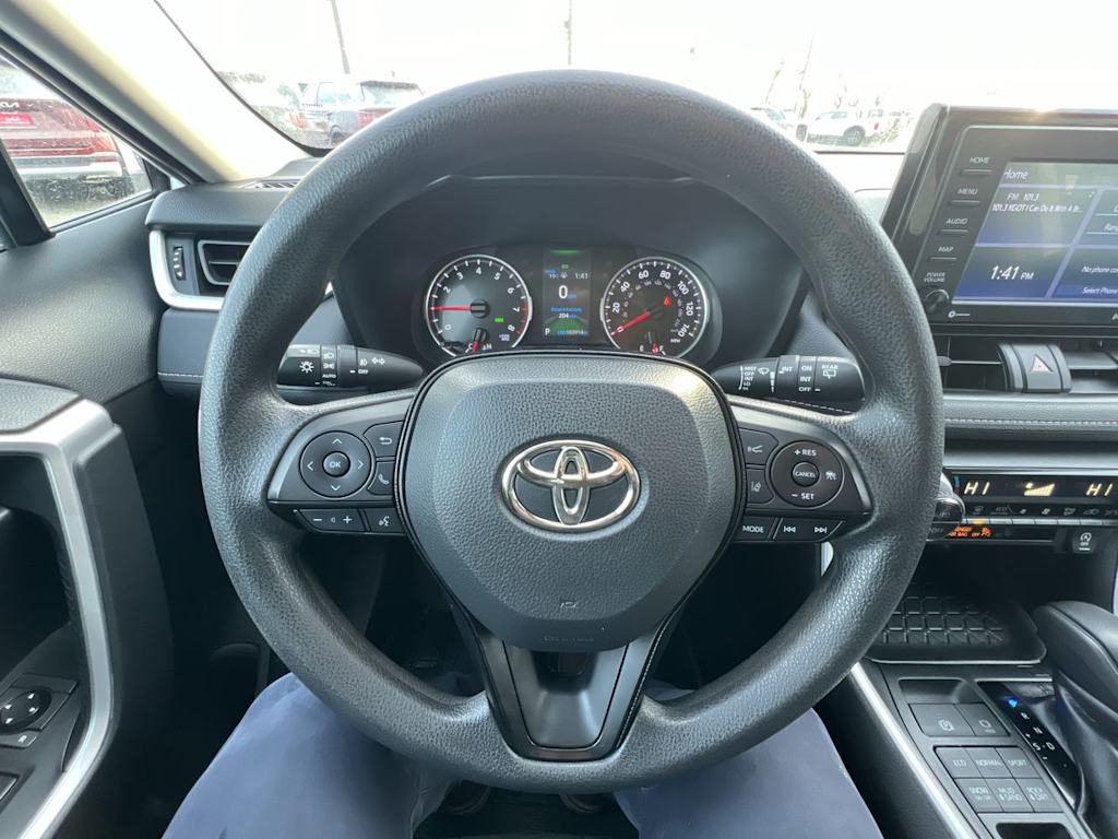 2020 Toyota RAV4 XLE 2