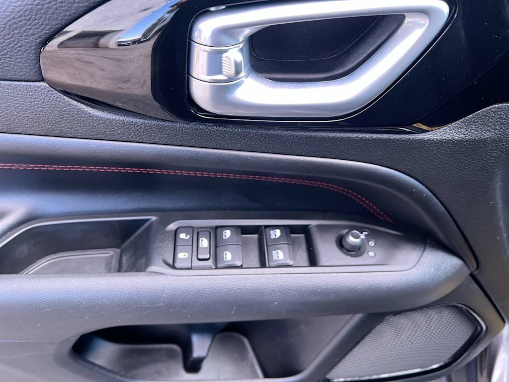 Thumbnail: 2022 Jeep Compass - 19