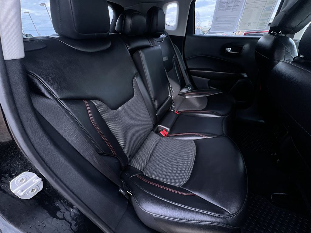 Thumbnail: 2020 Jeep Compass - 25