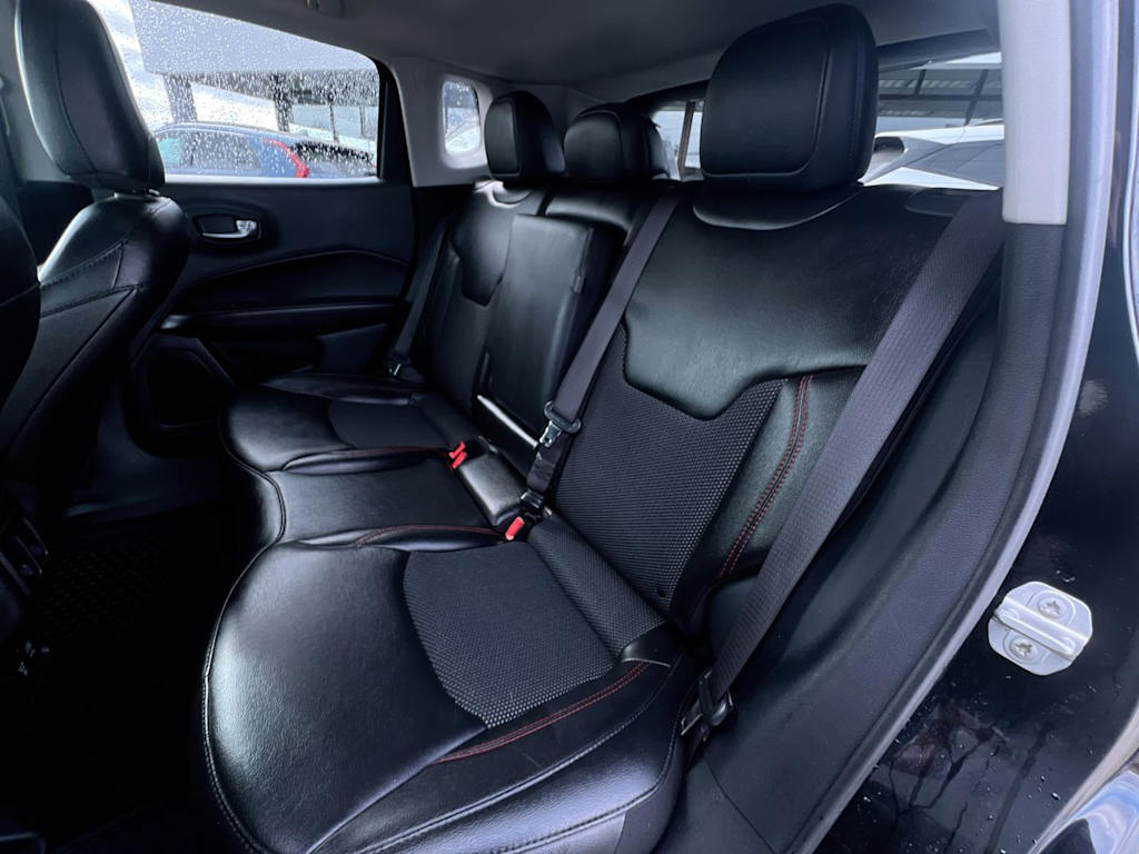 Thumbnail: 2020 Jeep Compass - 10