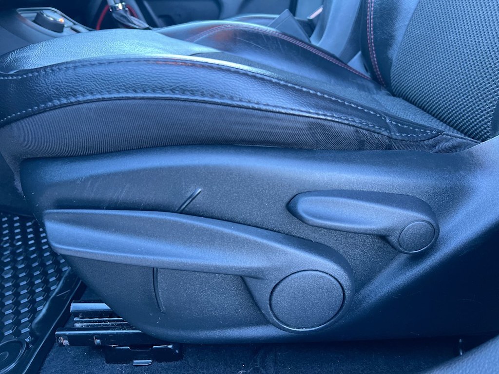 Thumbnail: 2020 Jeep Compass - 20