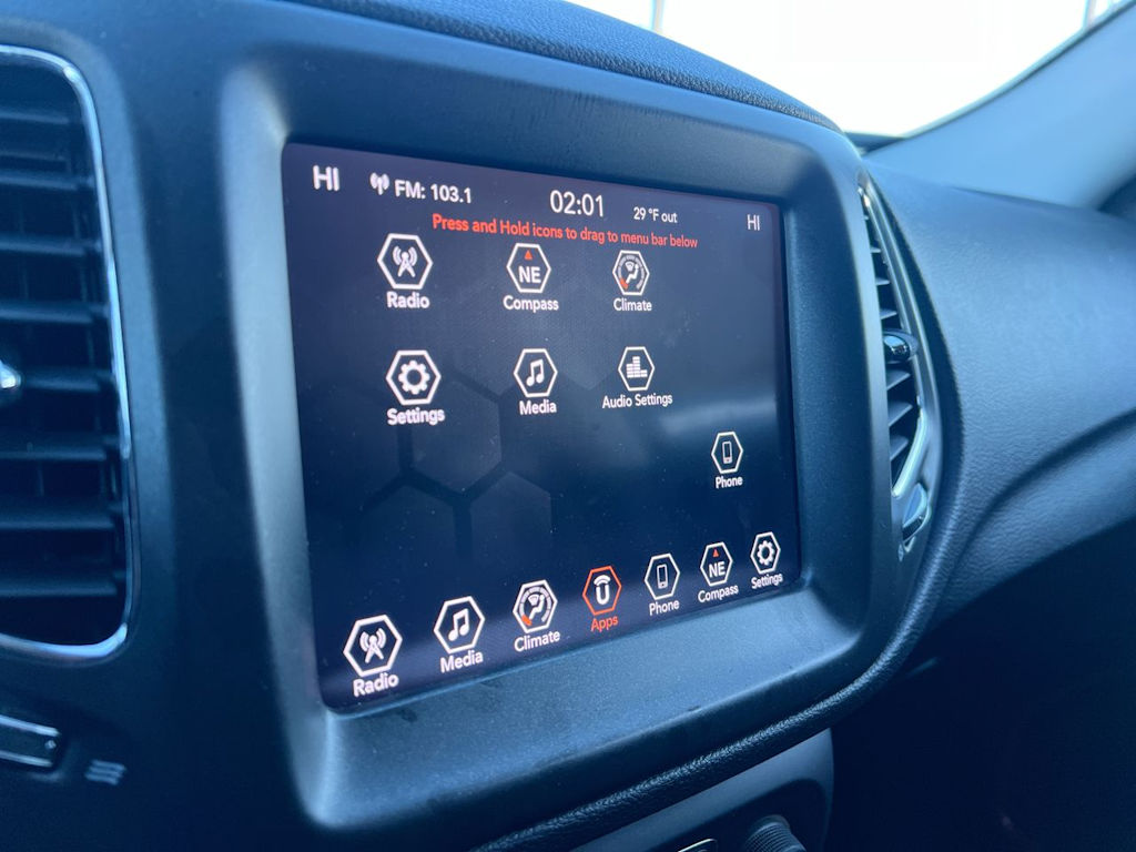 Thumbnail: 2020 Jeep Compass - 23