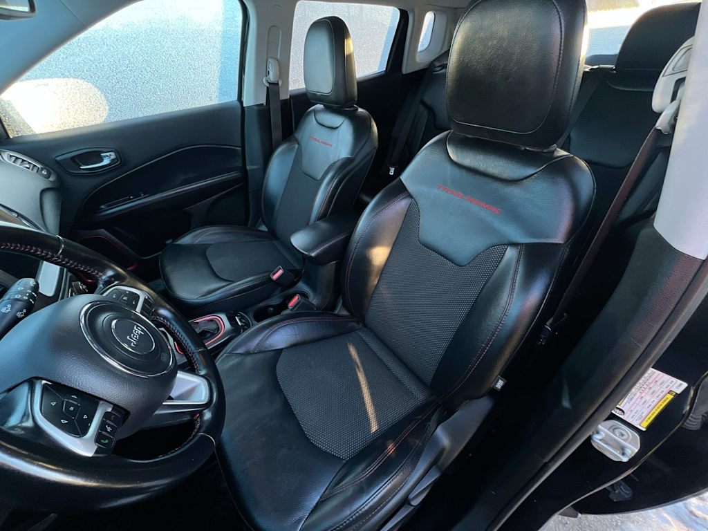 Thumbnail: 2020 Jeep Compass - 8