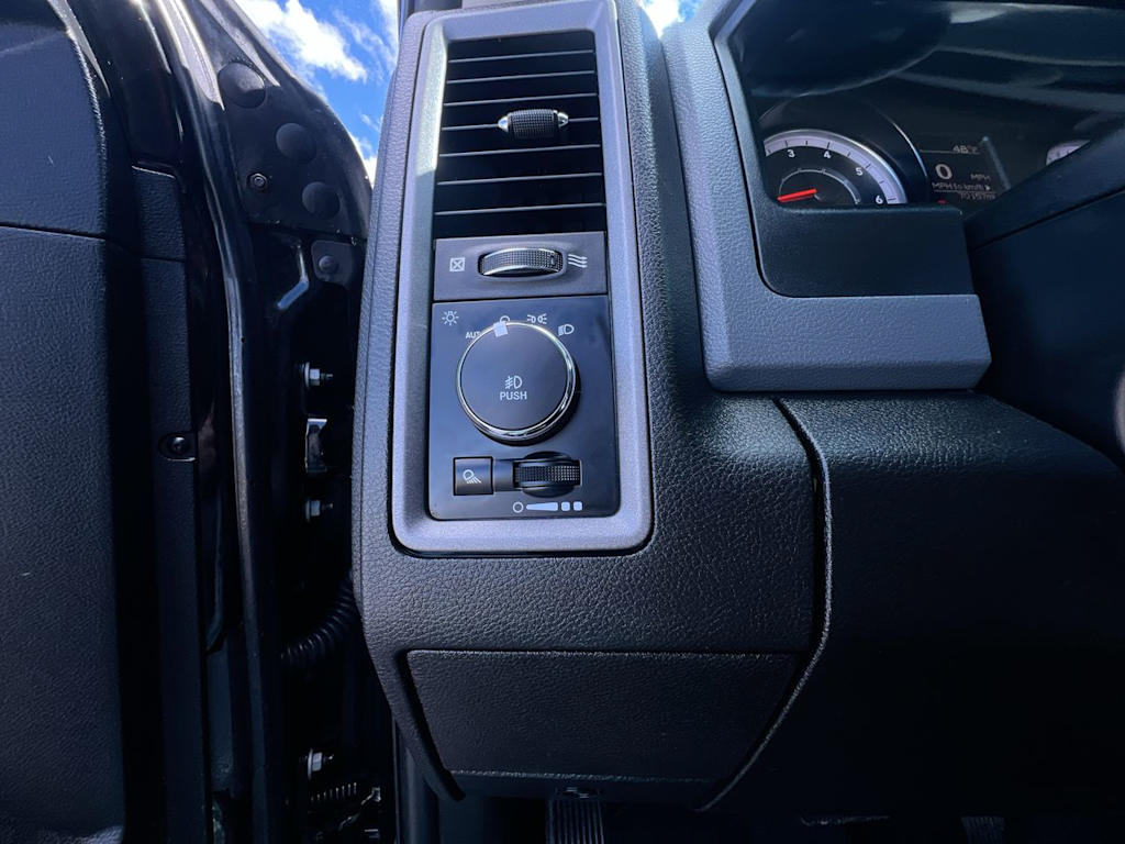 2020 RAM 1500 Tradesman 21