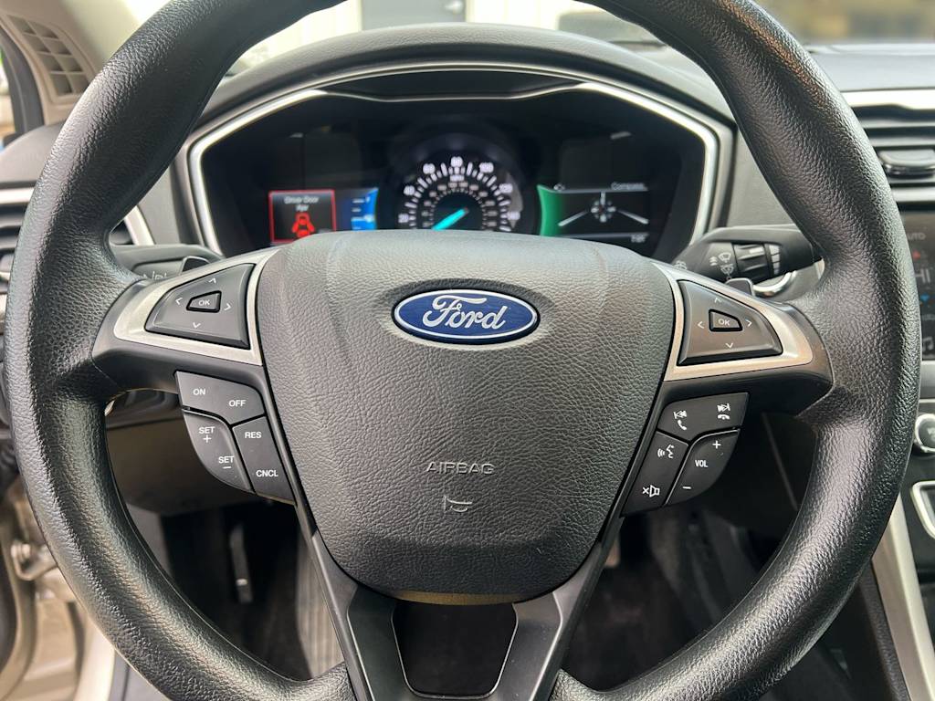 Thumbnail: 2019 Ford Fusion - 20