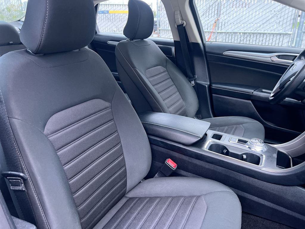 Thumbnail: 2019 Ford Fusion - 8