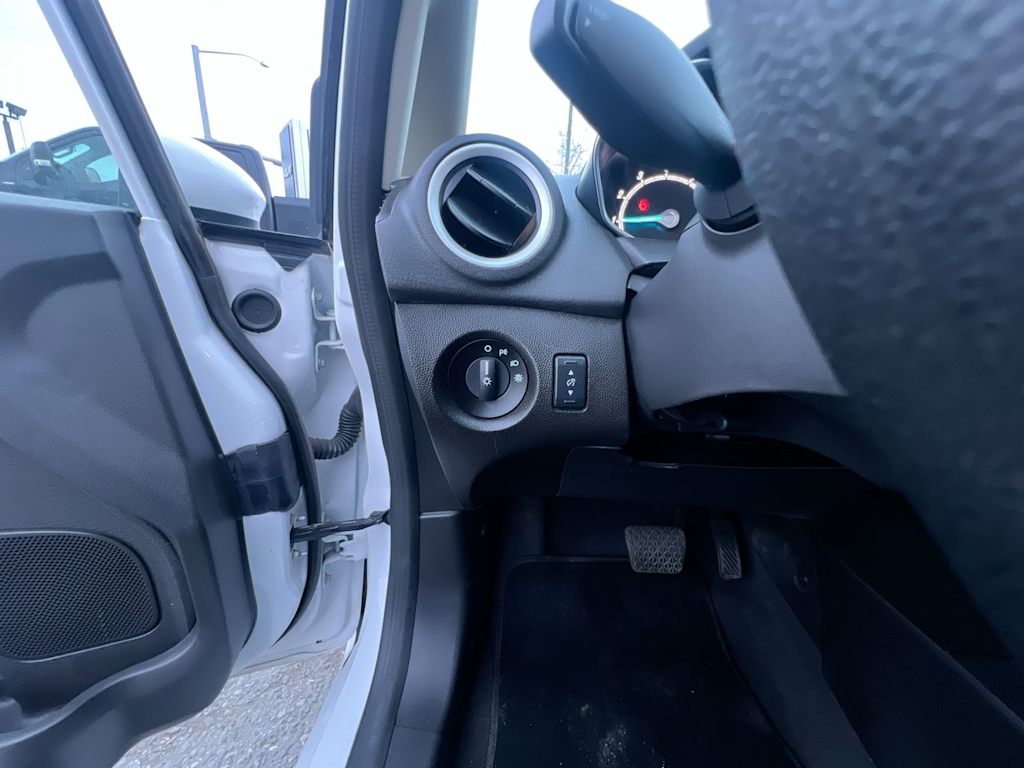 Thumbnail: 2019 Ford Fiesta - 21