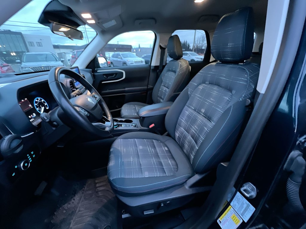 Thumbnail: 2023 Ford Bronco Sport - 8