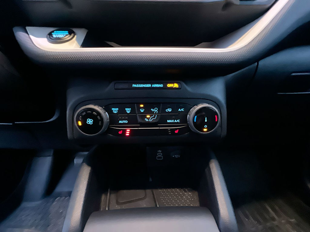 Thumbnail: 2023 Ford Bronco Sport - 24