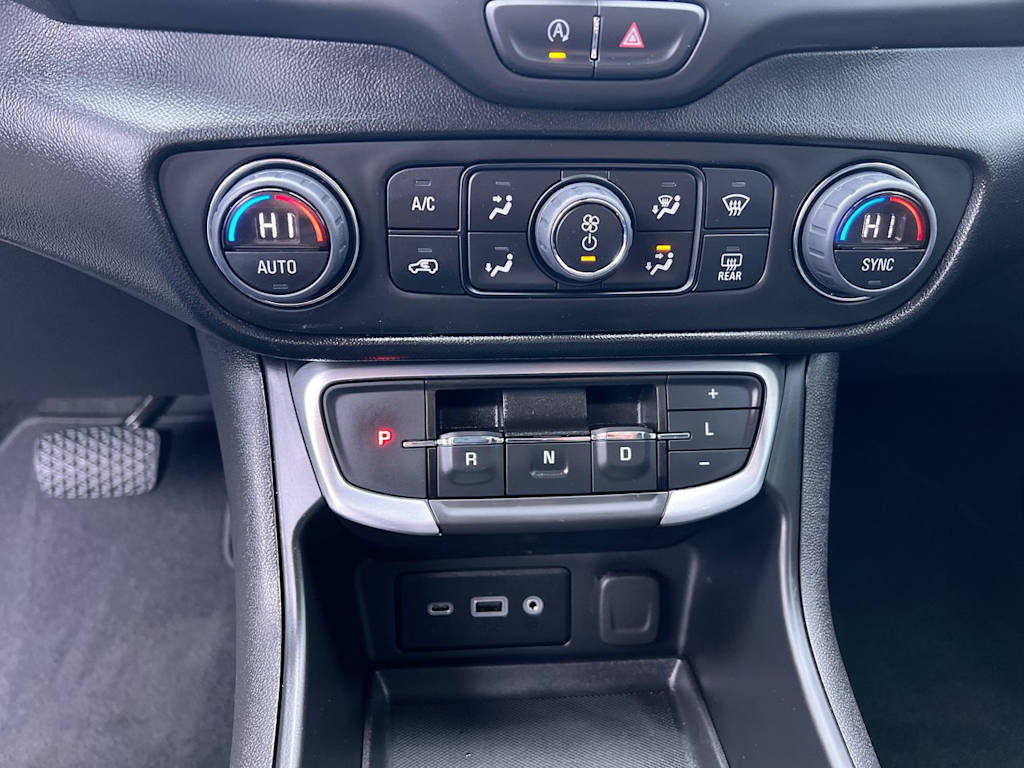 Thumbnail: 2023 GMC Terrain - 24