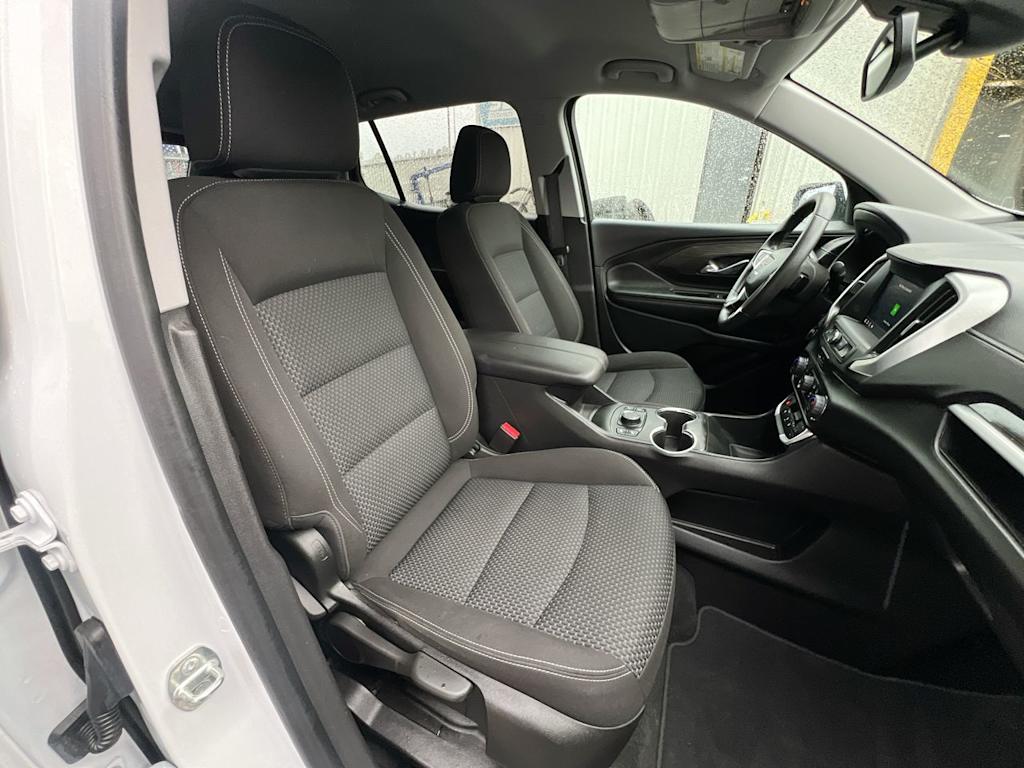 Thumbnail: 2023 GMC Terrain - 9