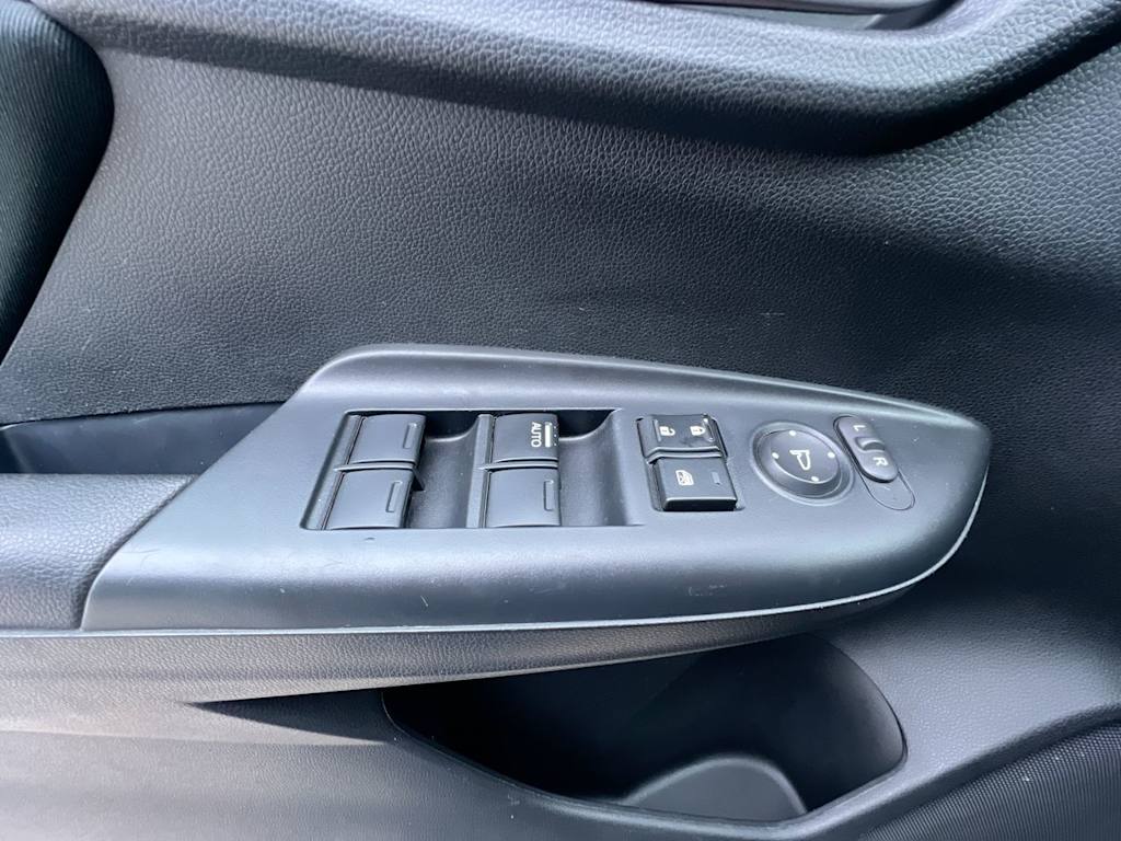 Thumbnail: 2020 Honda Fit - 20