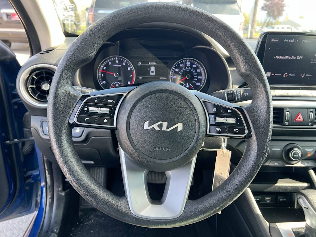 Thumbnail: 2023 Kia Forte - 2