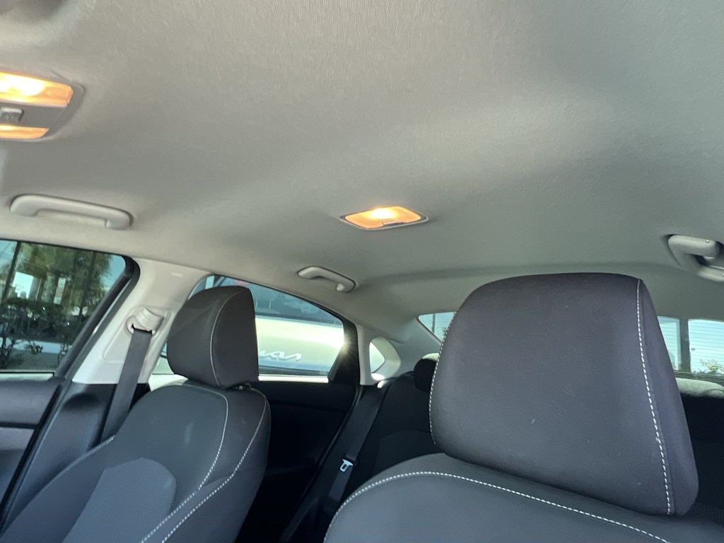 Thumbnail: 2021 Kia Forte - 24