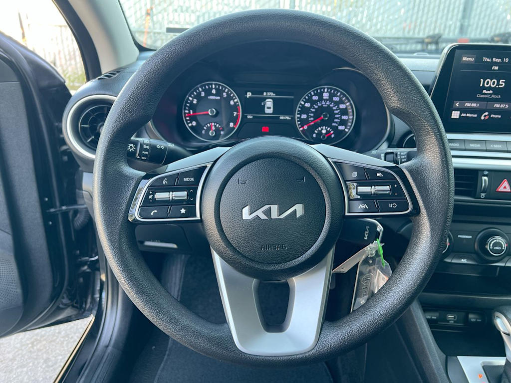 Thumbnail: 2023 Kia Forte - 2