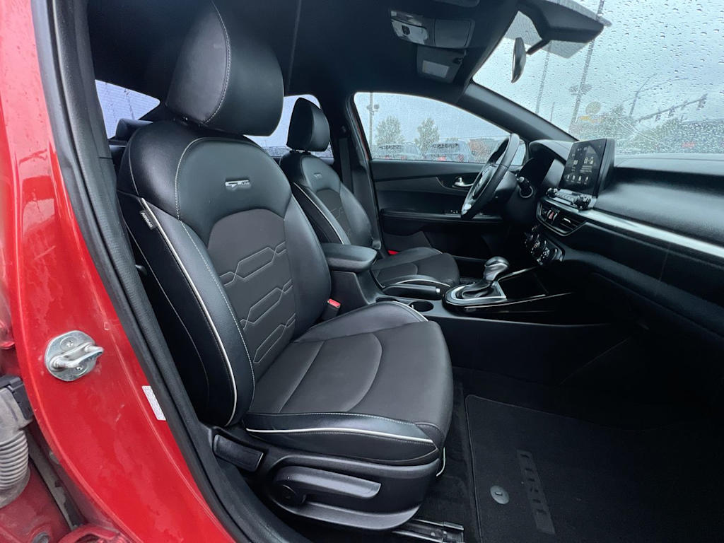 Thumbnail: 2020 Kia Forte - 8