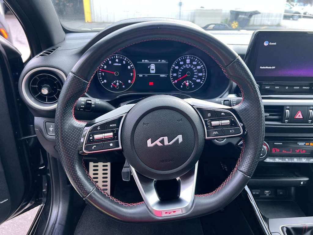 Thumbnail: 2022 Kia Forte - 2