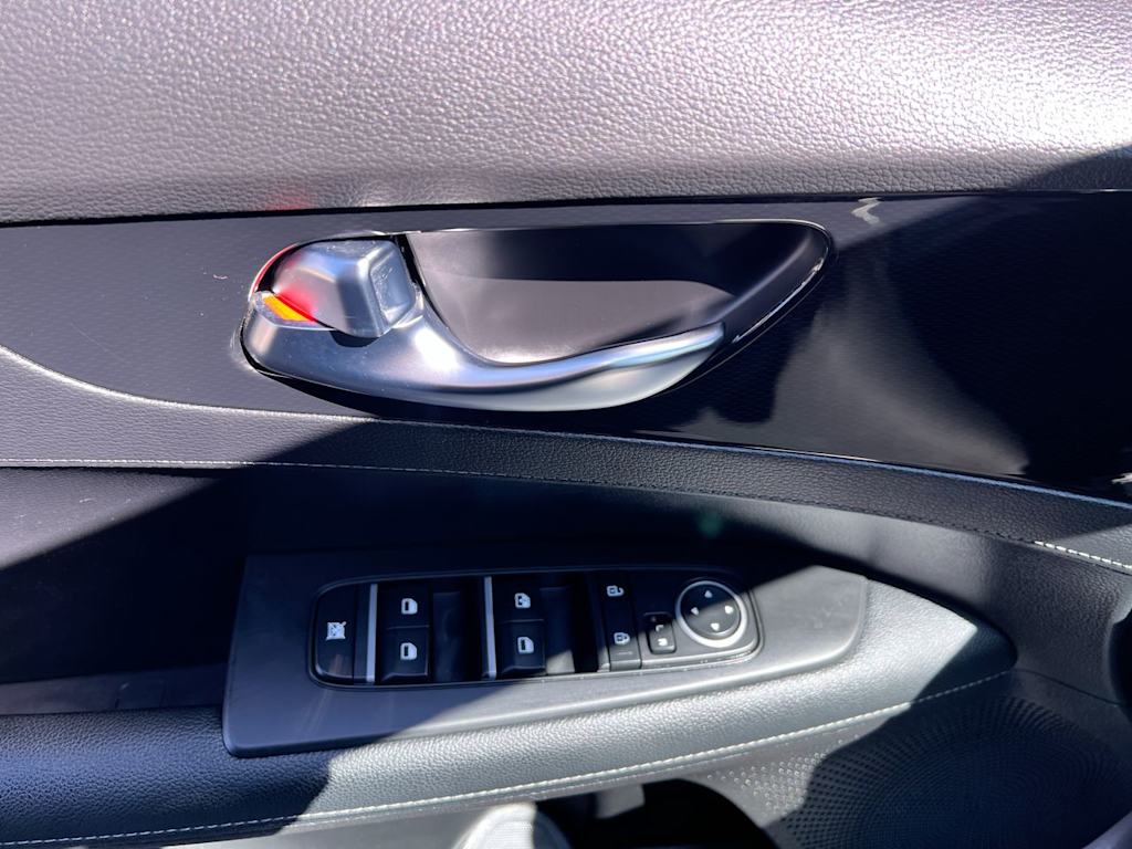 Thumbnail: 2024 Kia Forte - 20