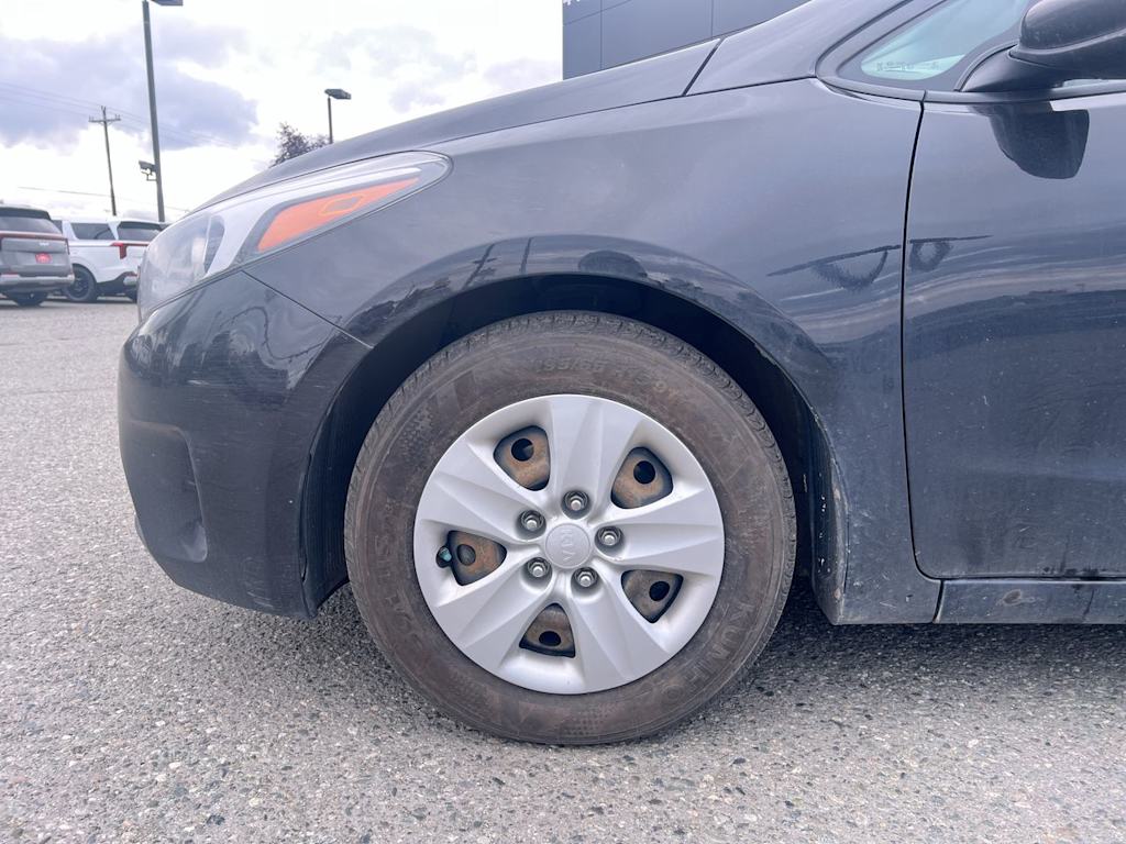 Thumbnail: 2018 Kia Forte - 7