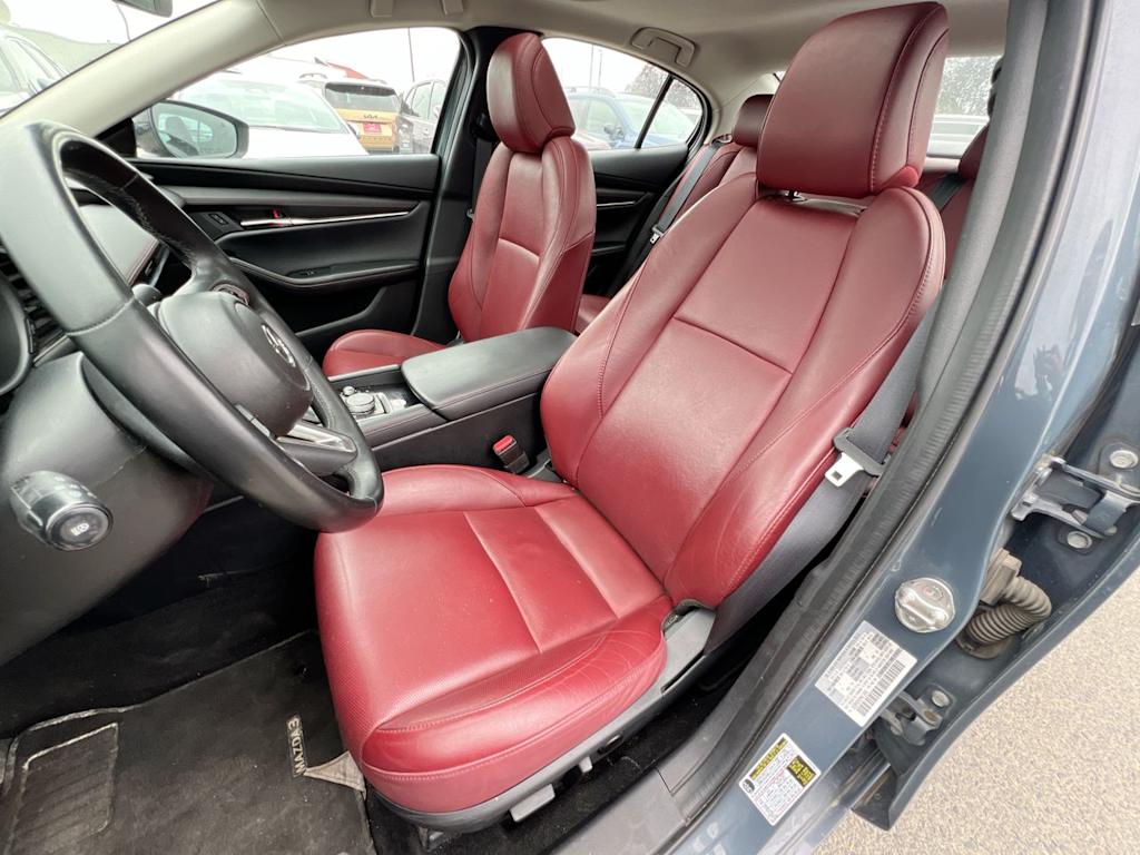 Thumbnail: 2024 Mazda Mazda3 - 8