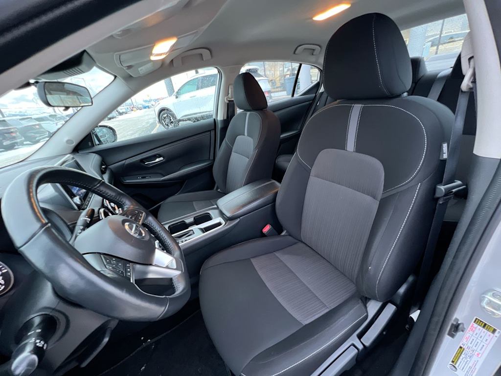 Thumbnail: 2022 Nissan Sentra - 8