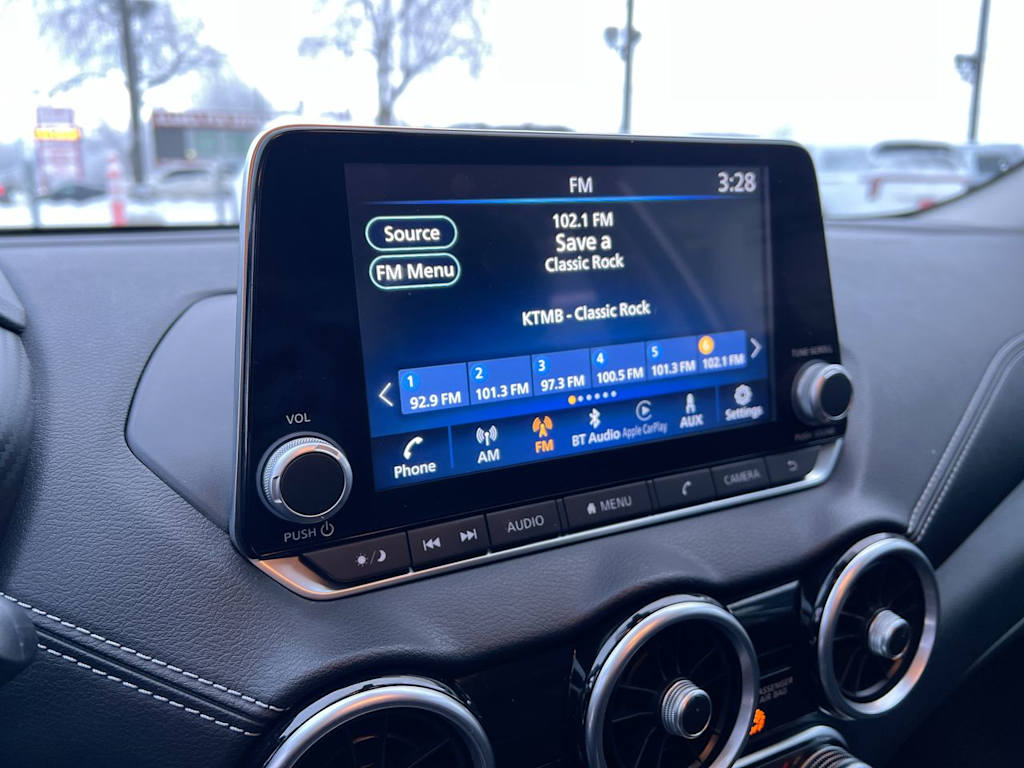 Thumbnail: 2022 Nissan Sentra - 22