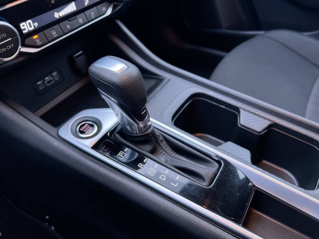 Thumbnail: 2022 Nissan Sentra - 12