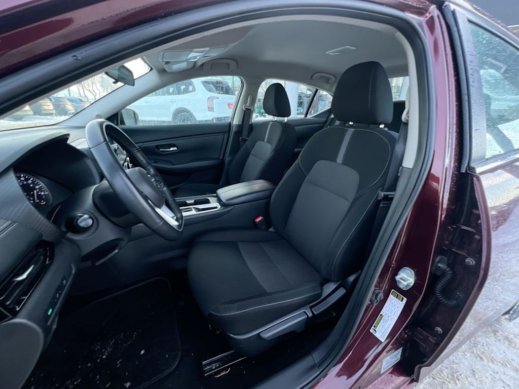 Thumbnail: 2023 Nissan Sentra - 8