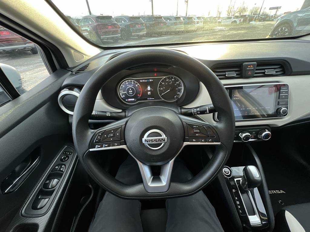 2021 Nissan Versa SV 2