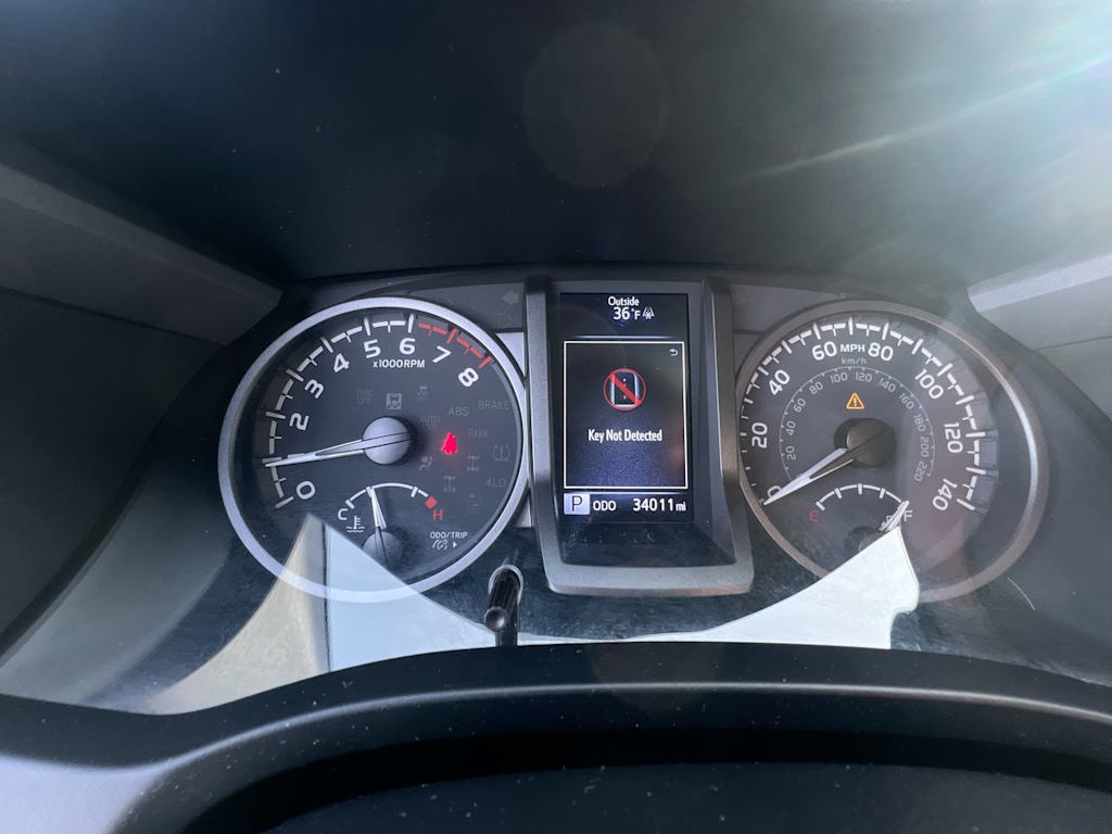 2023 Toyota Tacoma TRD Sport 14