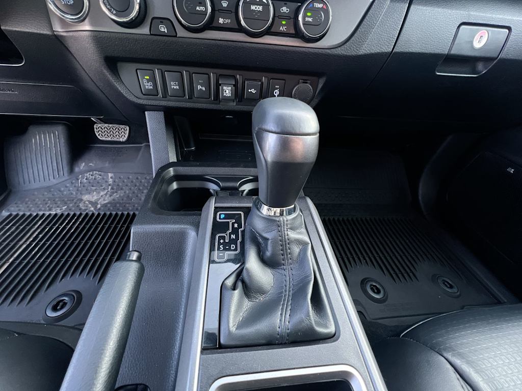 2023 Toyota Tacoma TRD Sport 12