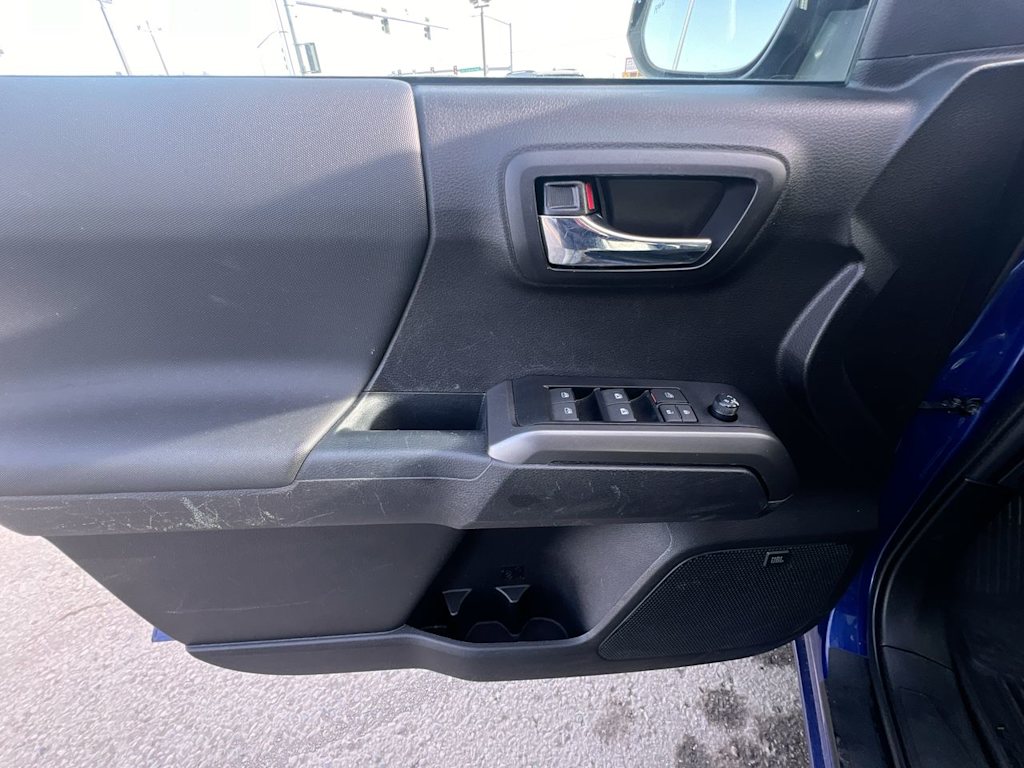 2023 Toyota Tacoma TRD Sport 21